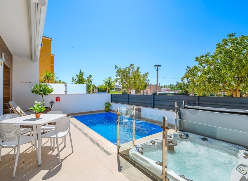 Herverkoop - Townhouse / Duplex / Corner - Formentera del Segura - Formentera De Segura