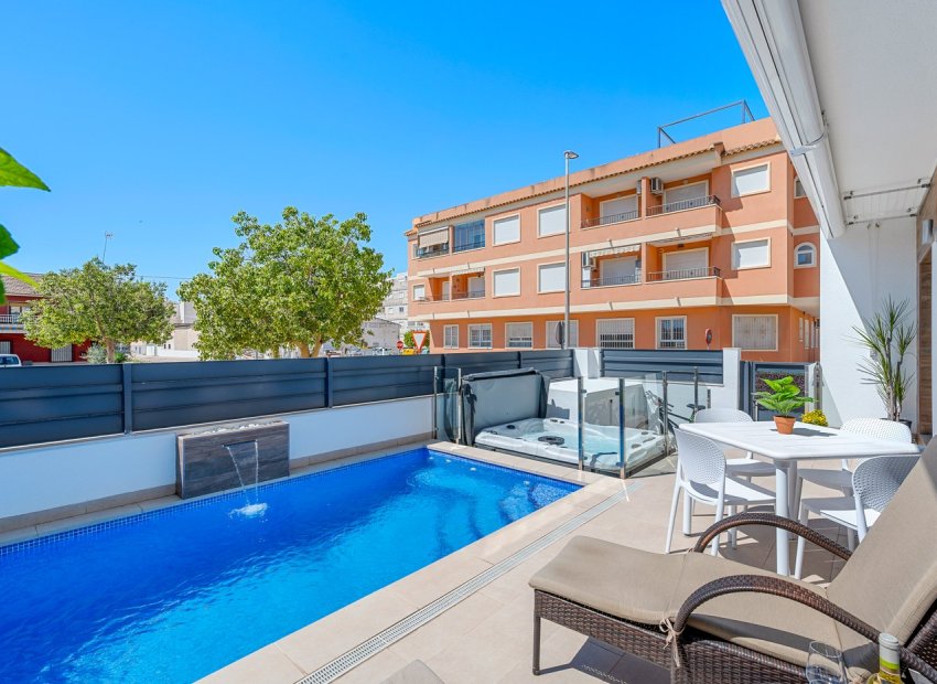 Herverkoop - Townhouse / Duplex / Corner - Formentera del Segura - Formentera De Segura