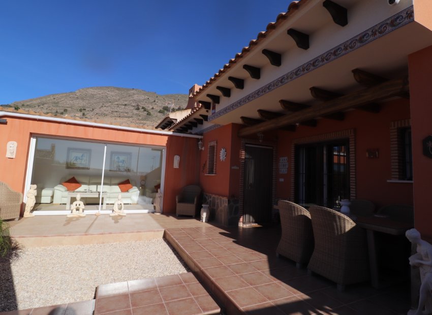 Herverkoop - Townhouse / Duplex / Corner - Fortuna - LAS KALENDAS