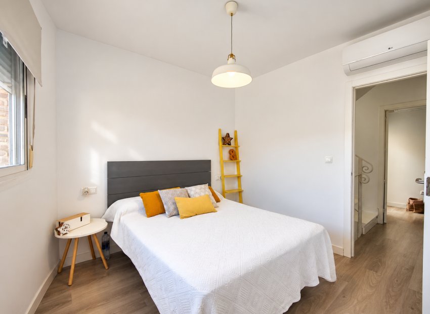 Herverkoop - Townhouse / Duplex / Corner - Guardamar del Segura - Center - El Raso