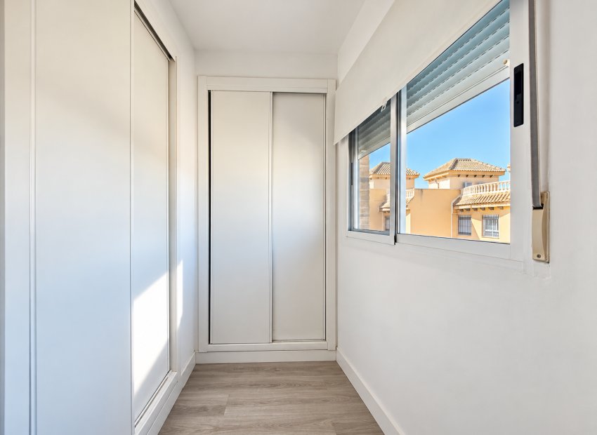 Herverkoop - Townhouse / Duplex / Corner - Guardamar del Segura - Center - El Raso