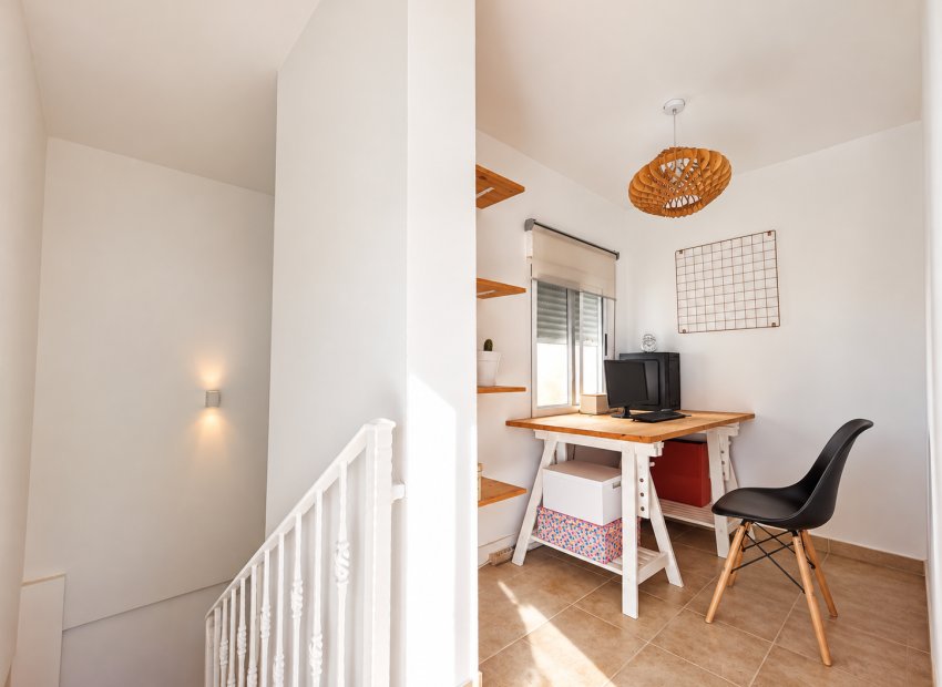 Herverkoop - Townhouse / Duplex / Corner - Guardamar del Segura - Center - El Raso