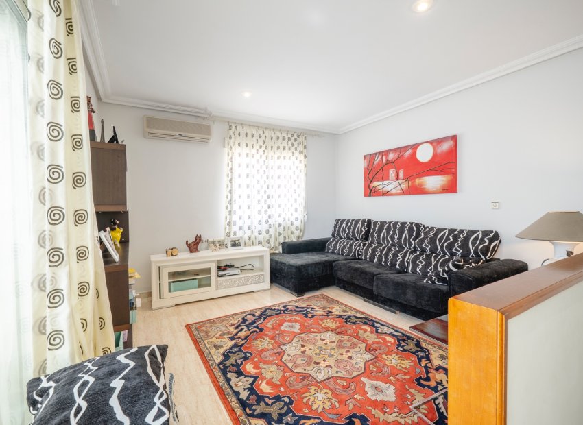 Herverkoop - Townhouse / Duplex / Corner - Guardamar del Segura - El Moncayo