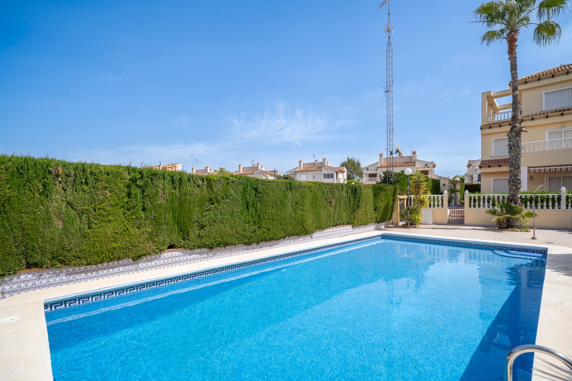 Herverkoop - Townhouse / Duplex / Corner - Guardamar del Segura - El Moncayo
