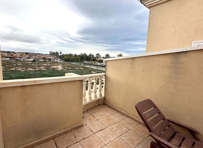 Herverkoop - Townhouse / Duplex / Corner - Guardamar del Segura - El Raso