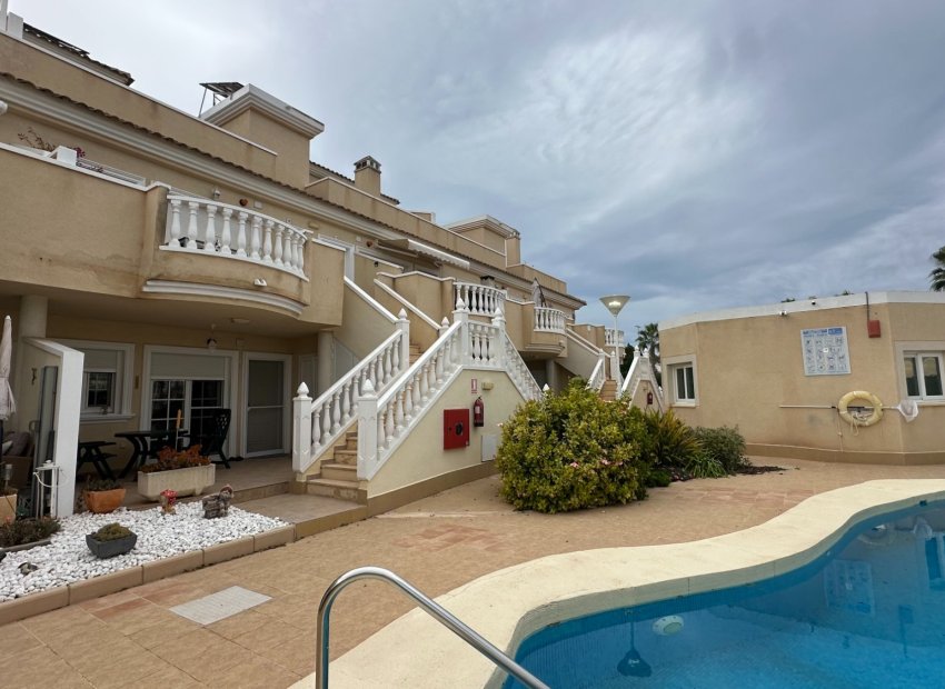 Herverkoop - Townhouse / Duplex / Corner - Guardamar del Segura - El Raso