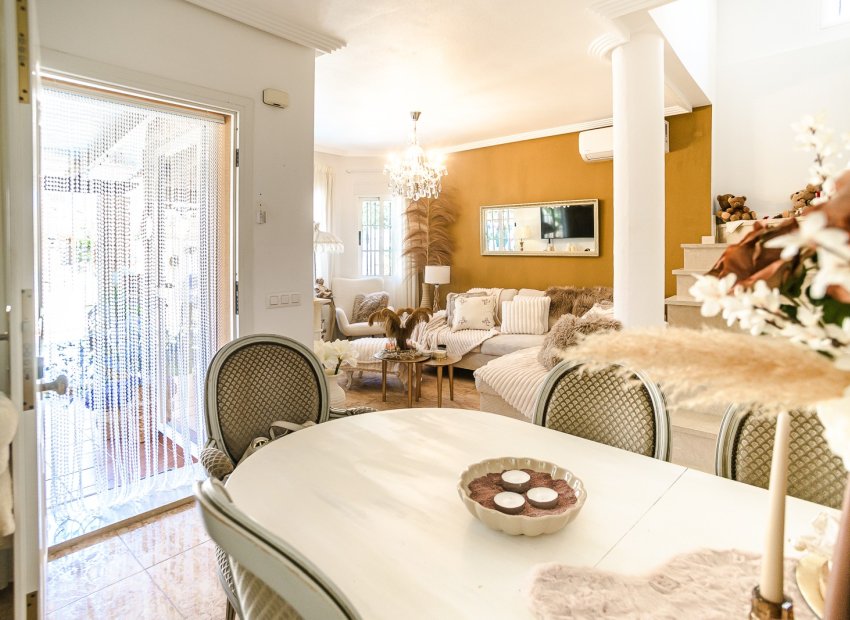 Herverkoop - Townhouse / Duplex / Corner - Guardamar del Segura - El Raso