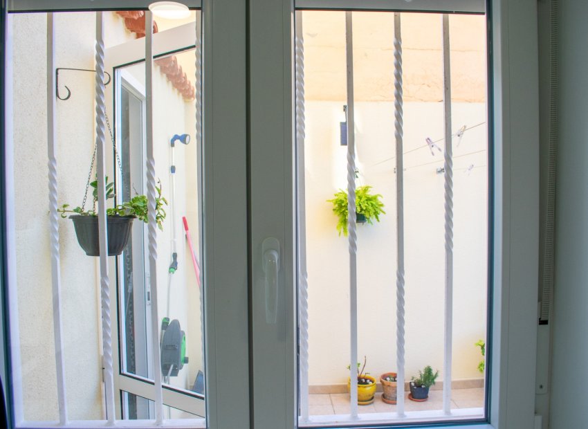 Herverkoop - Townhouse / Duplex / Corner - Guardamar del Segura - Urbanizaciones