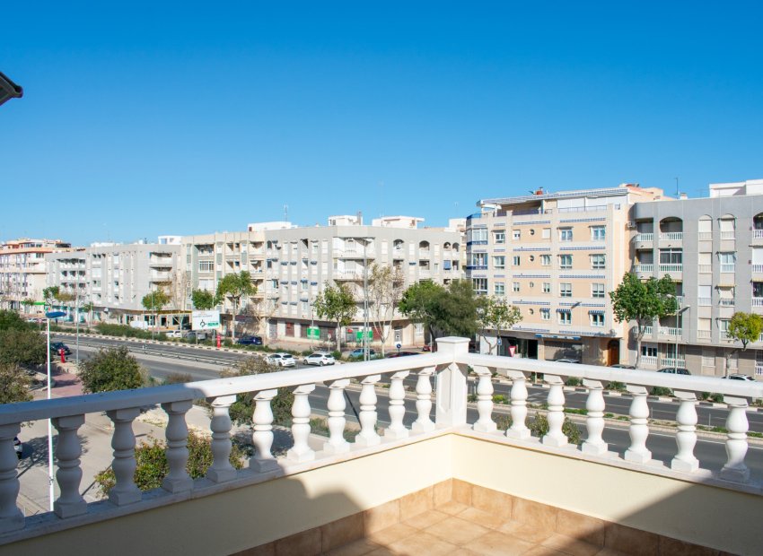 Herverkoop - Townhouse / Duplex / Corner - Guardamar del Segura - Urbanizaciones