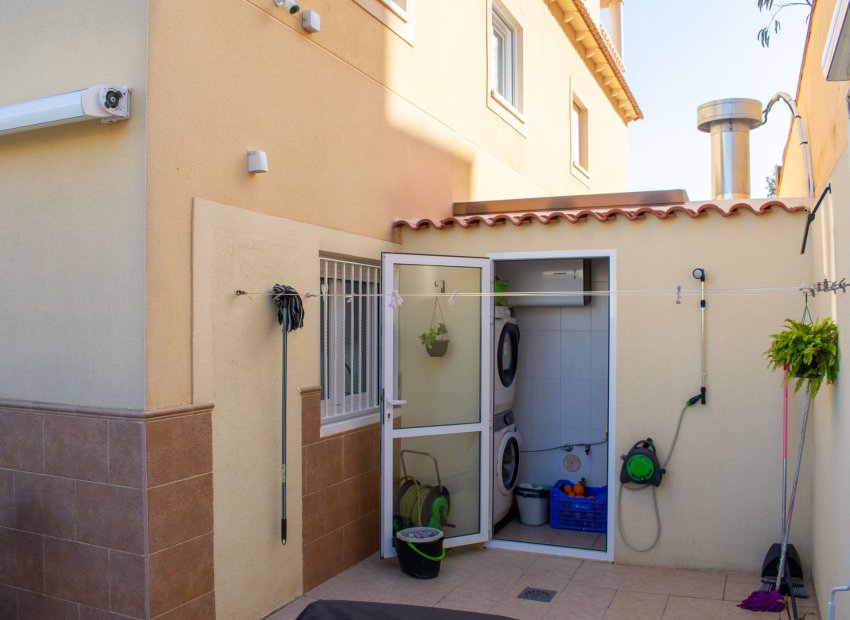 Herverkoop - Townhouse / Duplex / Corner - Guardamar del Segura - Urbanizaciones