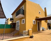 Herverkoop - Townhouse / Duplex / Corner - La Nucía - Montebello