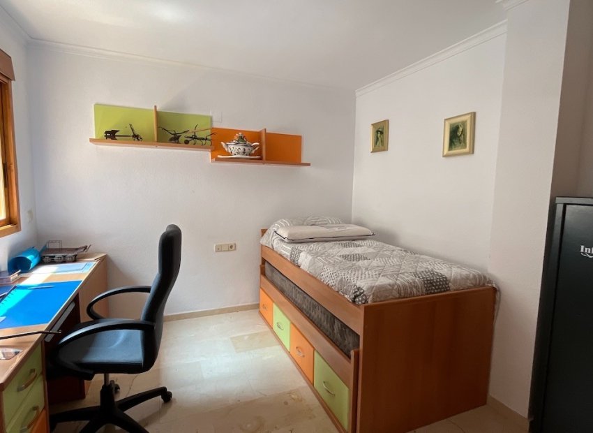 Herverkoop - Townhouse / Duplex / Corner - La Nucía - town