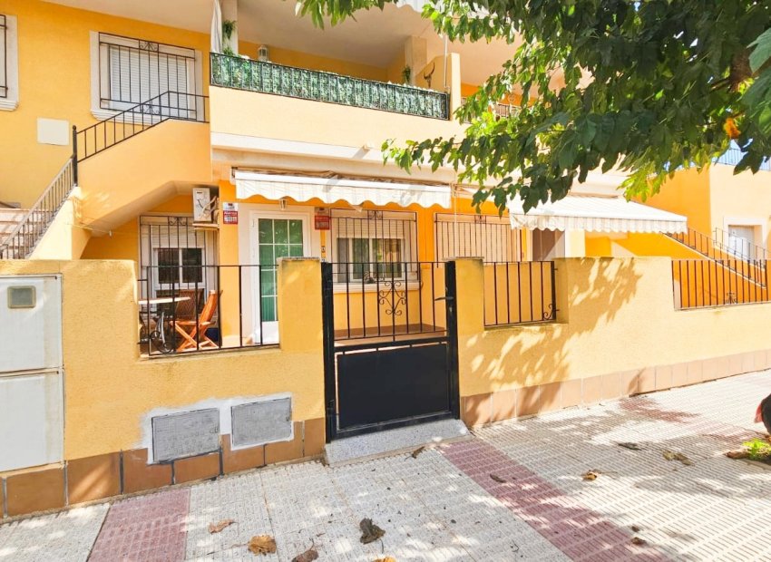 Herverkoop - Townhouse / Duplex / Corner - Los Alcázares