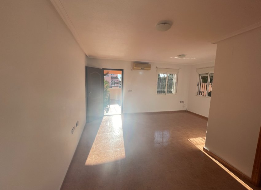 Herverkoop - Townhouse / Duplex / Corner - Los Montesinos - La Herrada