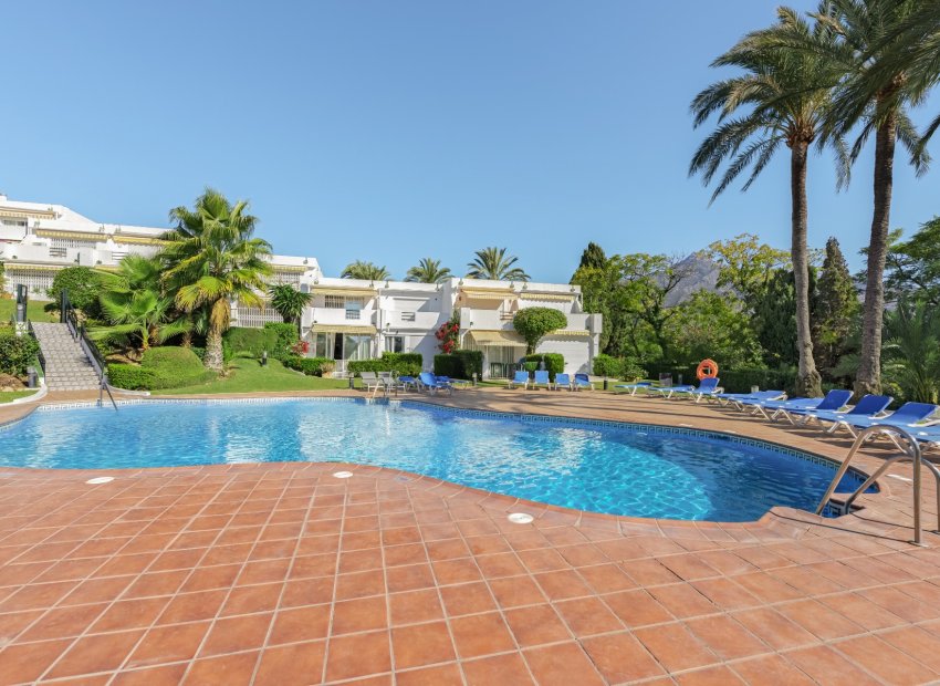 Herverkoop - Townhouse / Duplex / Corner - Marbella - Nueva Andalucía