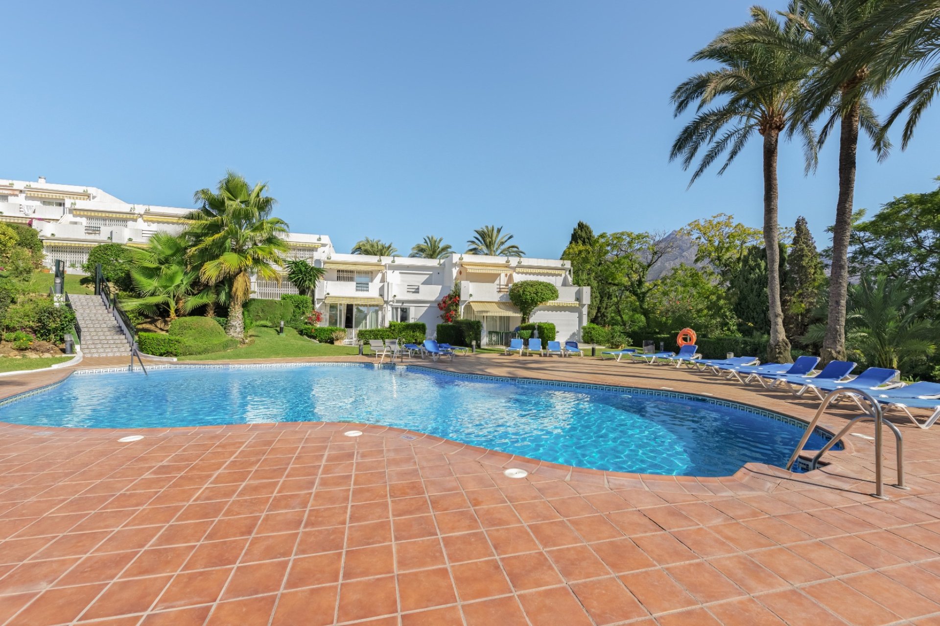 Herverkoop - Townhouse / Duplex / Corner - Marbella - Nueva Andalucía