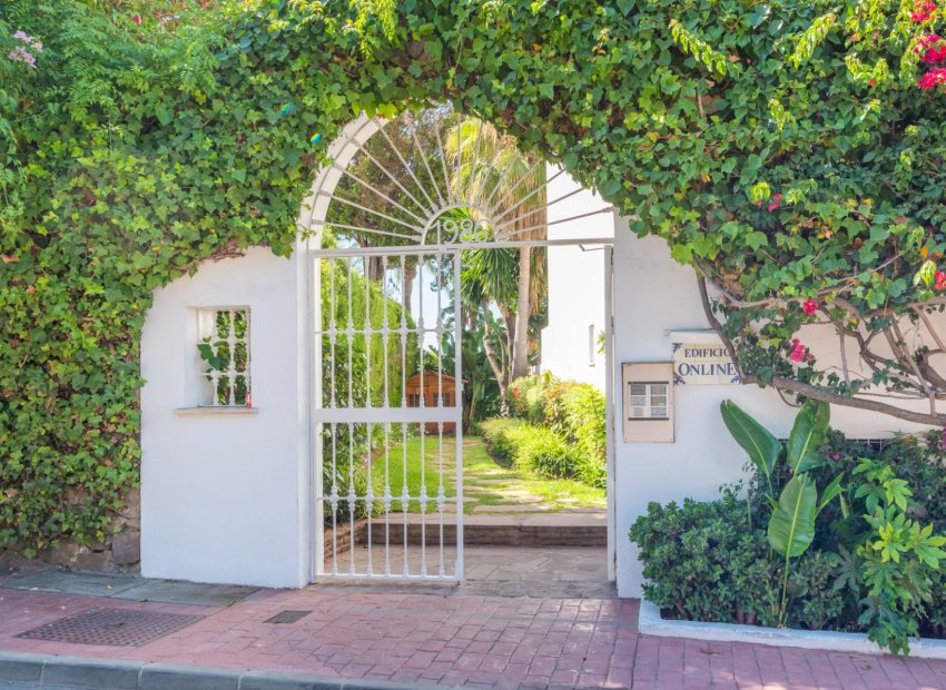 Herverkoop - Townhouse / Duplex / Corner - Marbella - Puerto Banús
