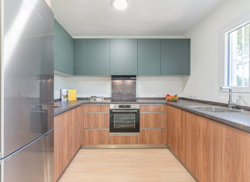 Herverkoop - Townhouse / Duplex / Corner - Marbella - Puerto Banús