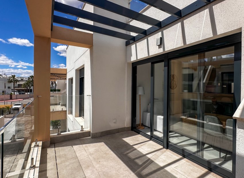 Herverkoop - Townhouse / Duplex / Corner - Orihuela Costa - Costa Blanca