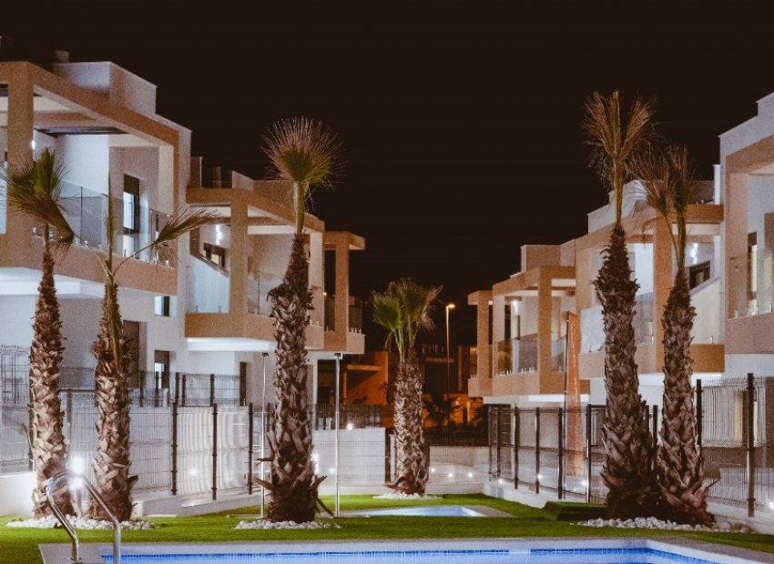 Herverkoop - Townhouse / Duplex / Corner - Orihuela Costa - Costa Blanca