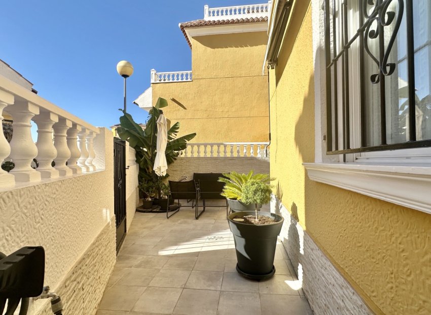 Herverkoop - Townhouse / Duplex / Corner - Orihuela Costa - La Florida