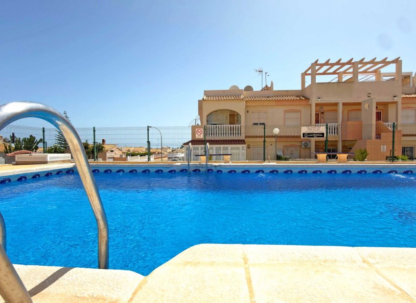 Herverkoop - Townhouse / Duplex / Corner - Orihuela Costa - La Florida