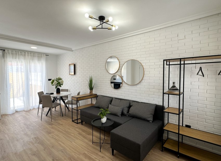 Herverkoop - Townhouse / Duplex / Corner - Orihuela Costa - La Regia