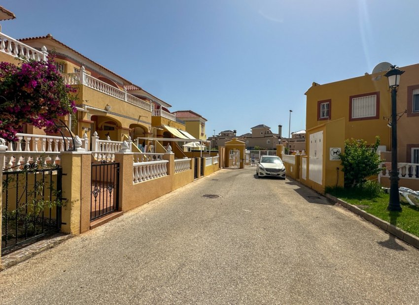 Herverkoop - Townhouse / Duplex / Corner - Orihuela Costa - La Regia
