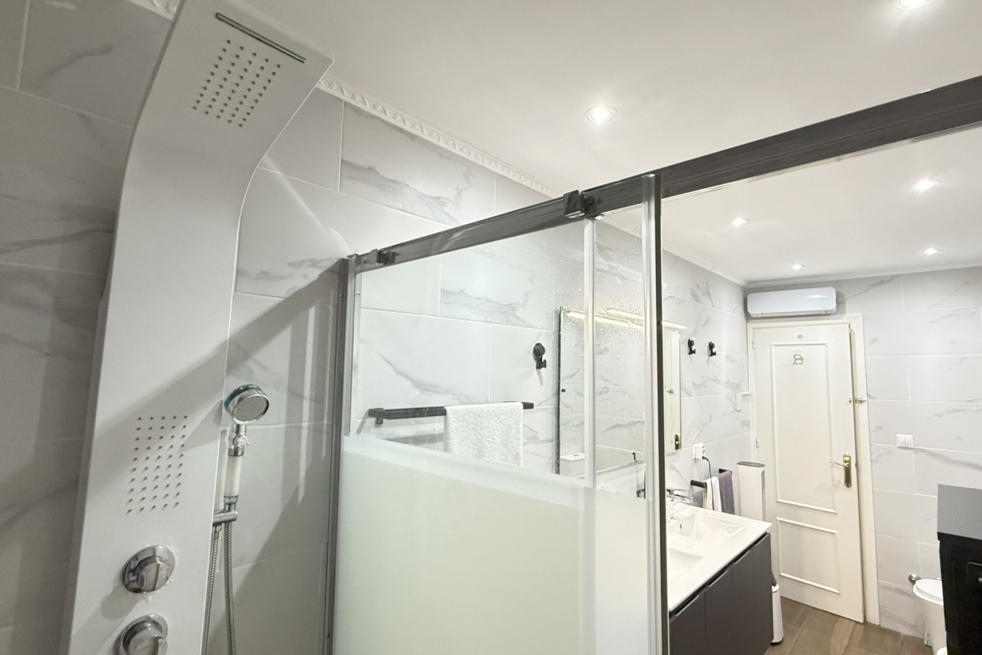 Herverkoop - Townhouse / Duplex / Corner - Orihuela Costa - La Zenia