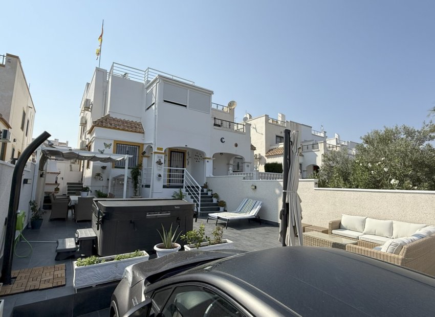 Herverkoop - Townhouse / Duplex / Corner - Orihuela Costa - La Zenia