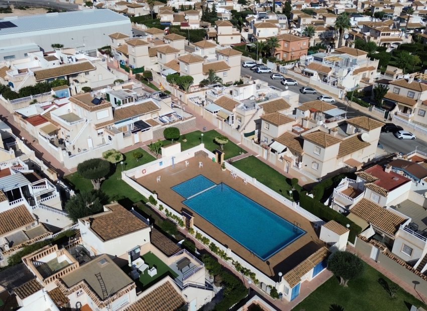 Herverkoop - Townhouse / Duplex / Corner - Orihuela Costa - Los Altos