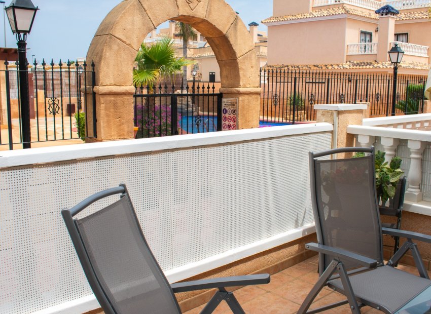 Herverkoop - Townhouse / Duplex / Corner - Orihuela Costa - Los Dolses