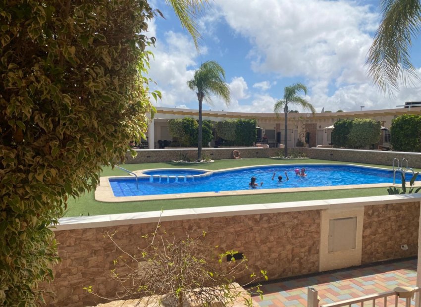 Herverkoop - Townhouse / Duplex / Corner - Orihuela Costa - Mil Palmeras