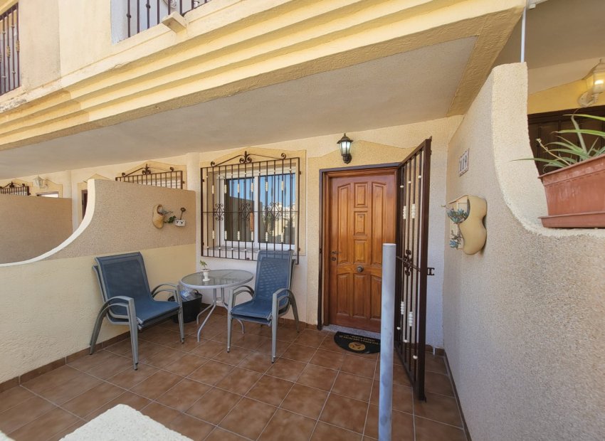 Herverkoop - Townhouse / Duplex / Corner - Orihuela Costa - Playa Flamenca