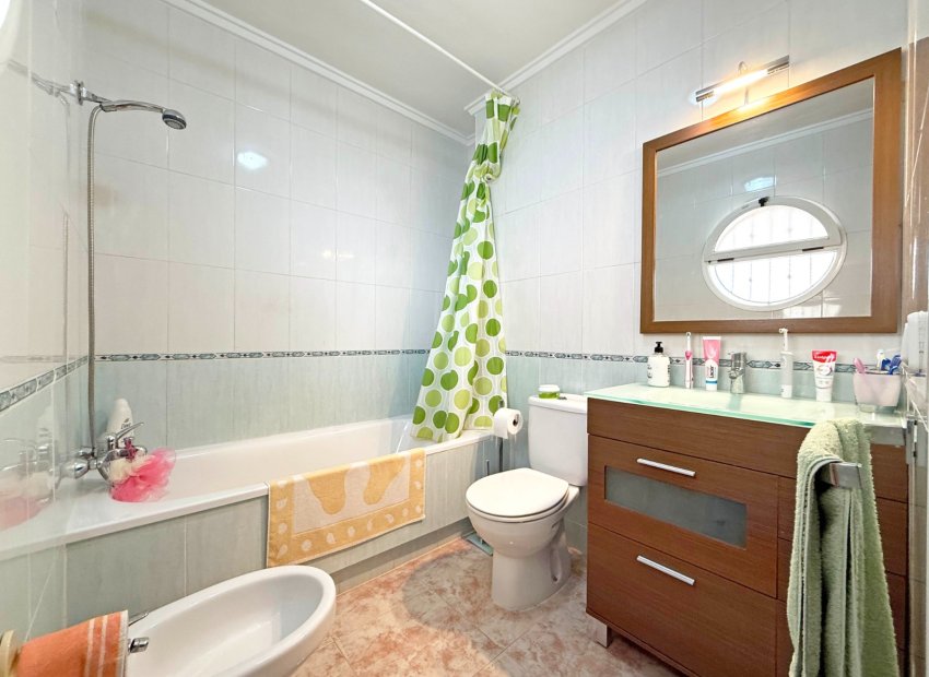 Herverkoop - Townhouse / Duplex / Corner - Orihuela Costa - Playa Flamenca