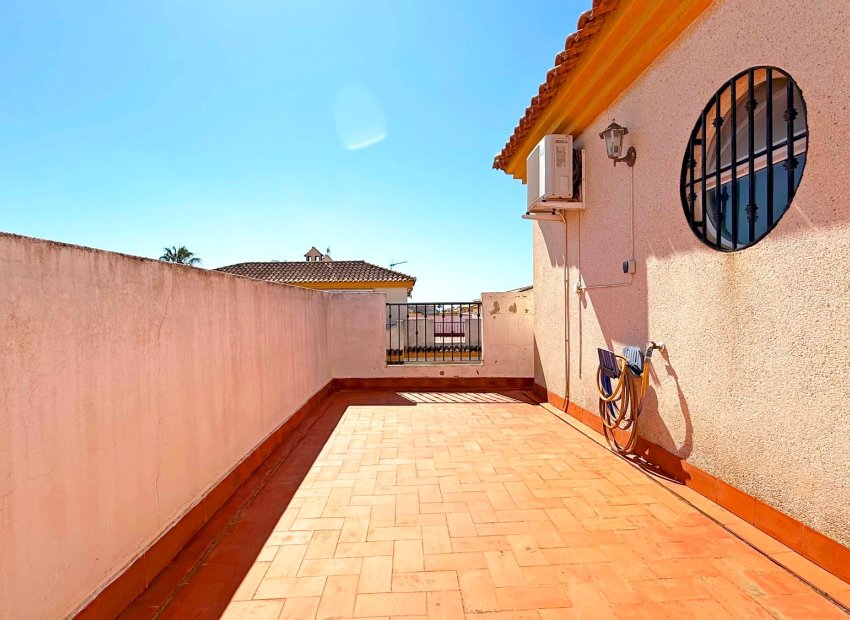 Herverkoop - Townhouse / Duplex / Corner - Orihuela Costa - Playa Flamenca