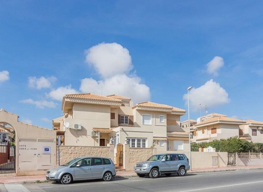 Herverkoop - Townhouse / Duplex / Corner - Orihuela Costa - Playa Flamenca