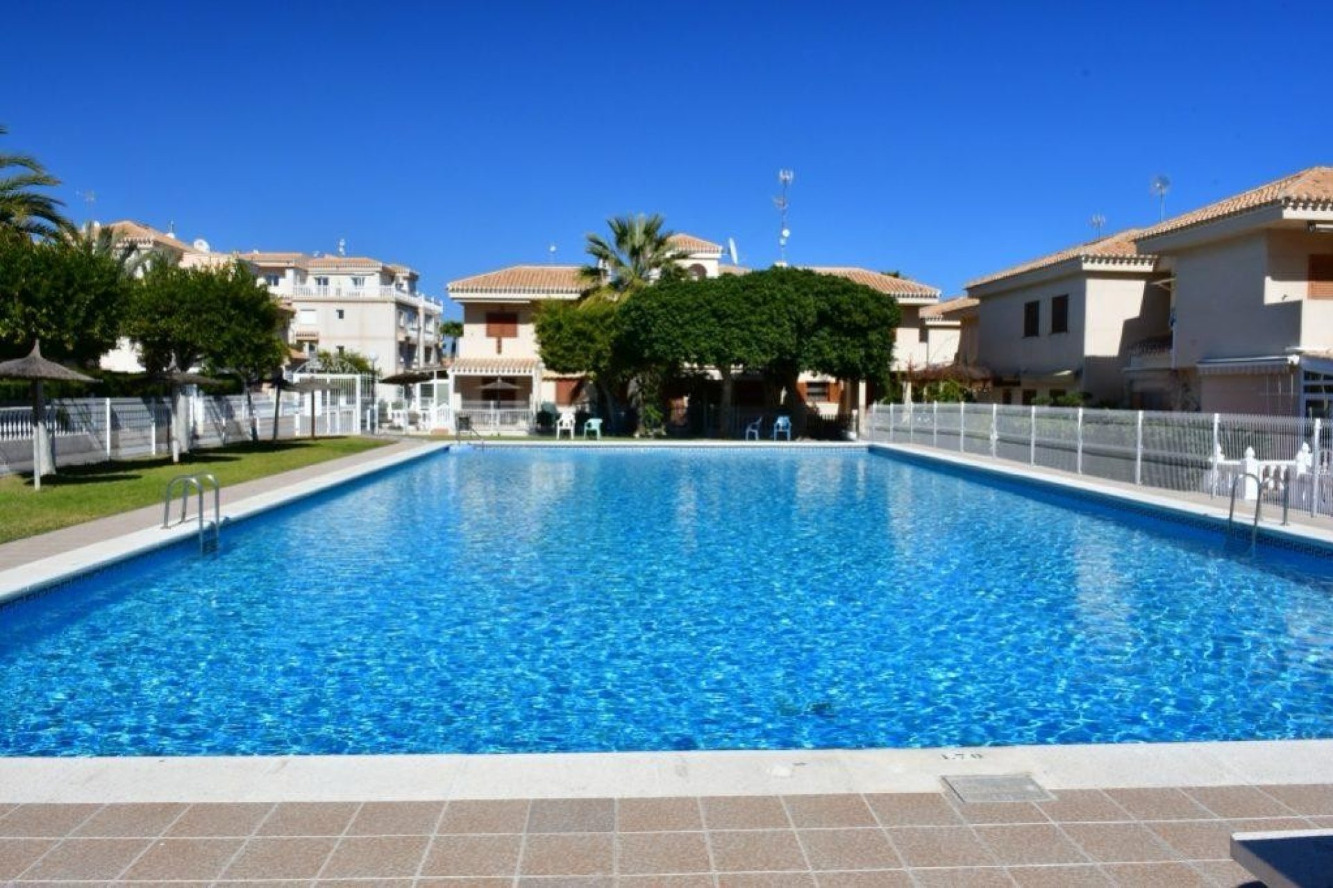 Herverkoop - Townhouse / Duplex / Corner - Orihuela Costa - Playa Flamenca