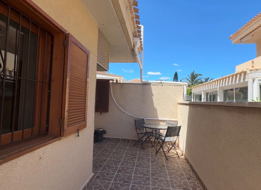 Herverkoop - Townhouse / Duplex / Corner - Orihuela Costa - Playa Flamenca