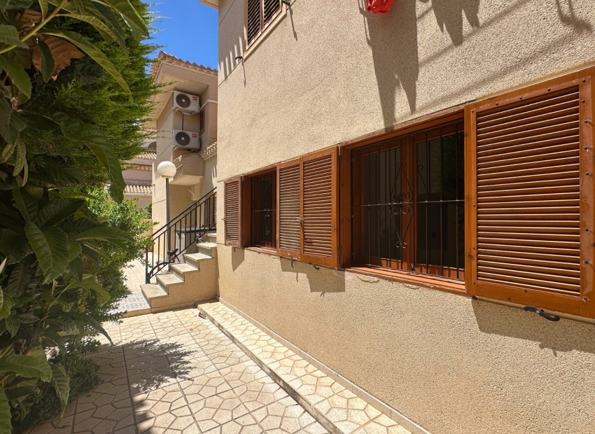 Herverkoop - Townhouse / Duplex / Corner - Orihuela Costa - Playa Flamenca