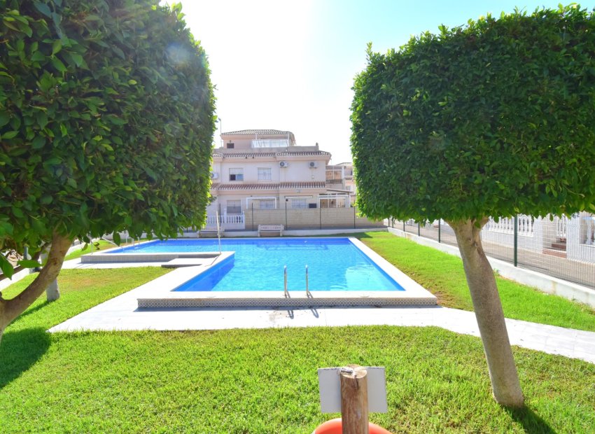 Herverkoop - Townhouse / Duplex / Corner - Orihuela Costa - Playa Flamenca