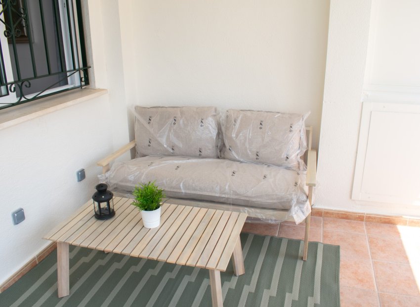 Herverkoop - Townhouse / Duplex / Corner - Orihuela Costa - Punta Prima