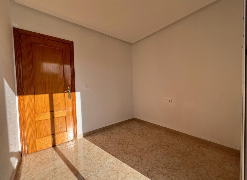 Herverkoop - Townhouse / Duplex / Corner - Orihuela Costa - Punta Prima