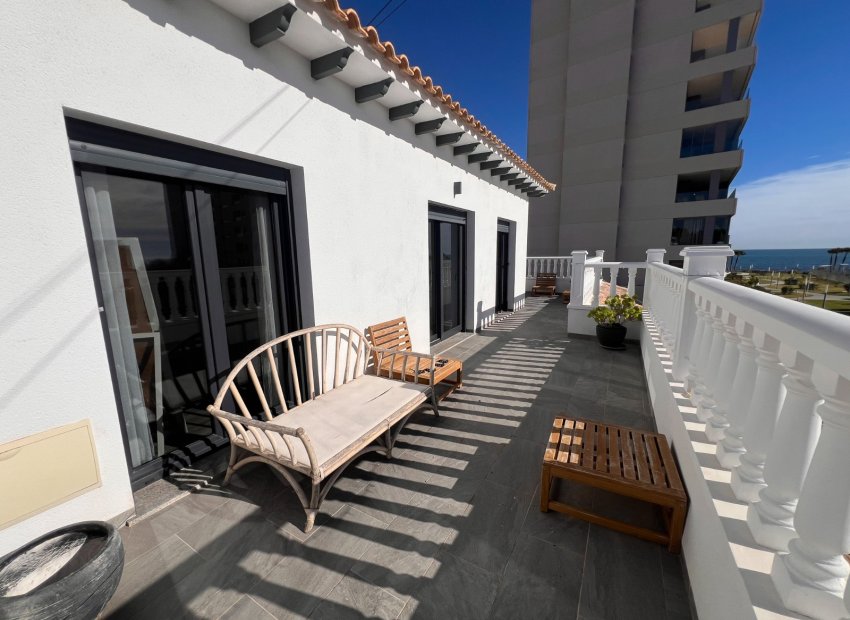Herverkoop - Townhouse / Duplex / Corner - Orihuela Costa - Punta Prima