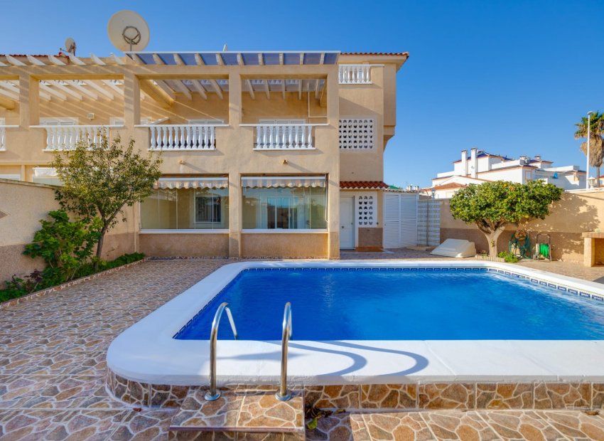 Herverkoop - Townhouse / Duplex / Corner - Orihuela Costa - Punta Prima