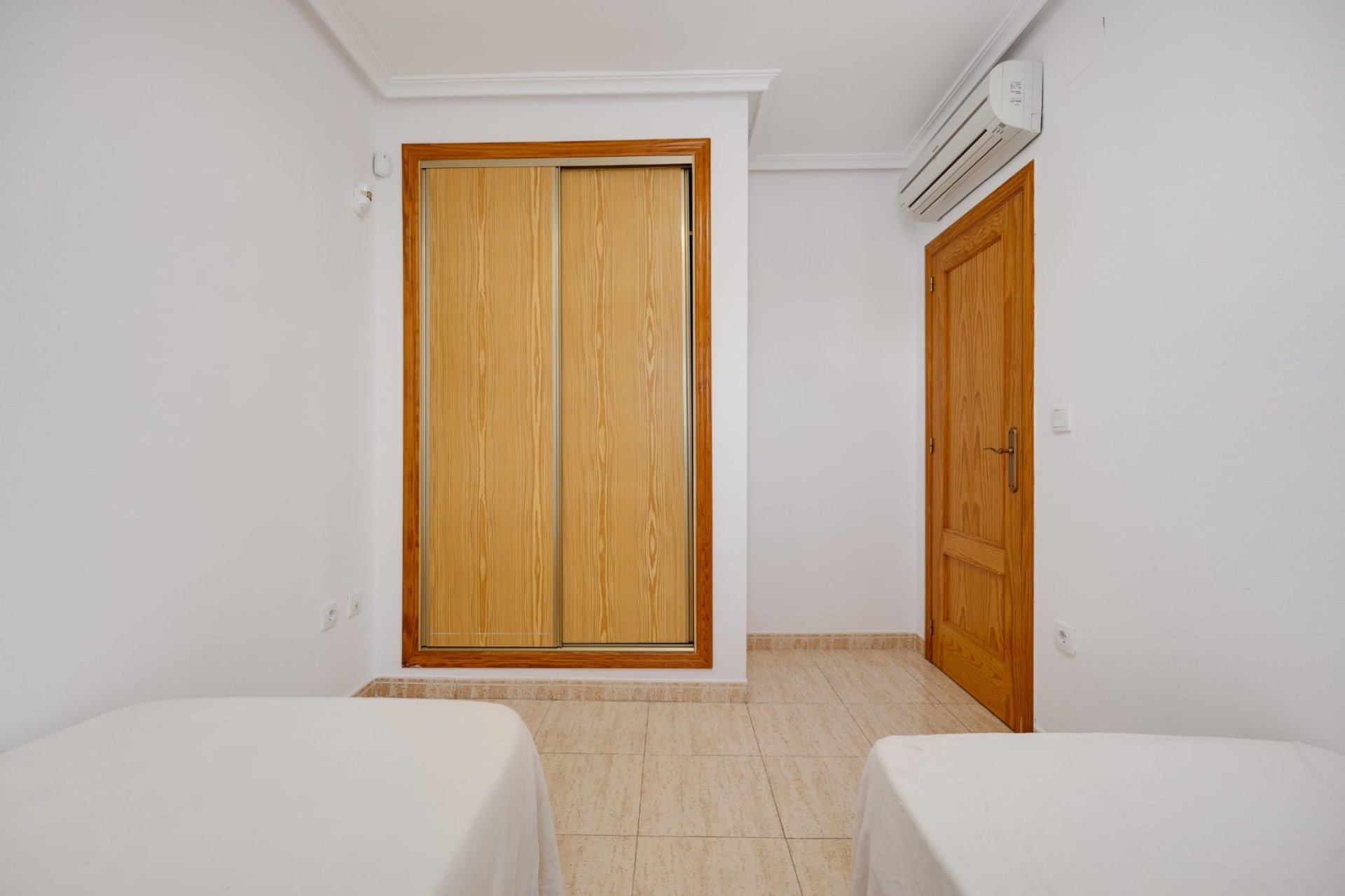 Herverkoop - Townhouse / Duplex / Corner - Orihuela Costa - Punta Prima