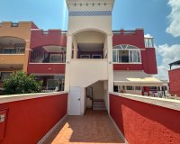 Herverkoop - Townhouse / Duplex / Corner - Orihuela Costa - Punta Prima