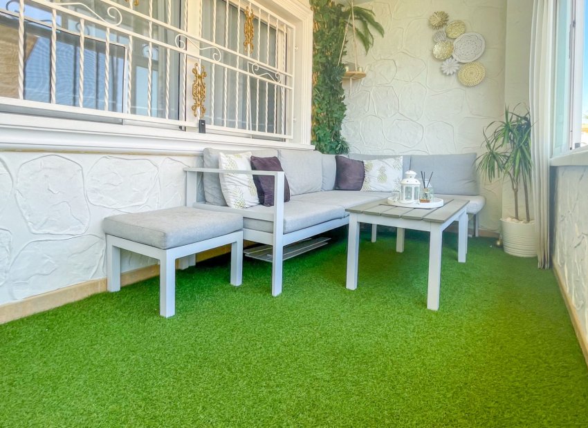 Herverkoop - Townhouse / Duplex / Corner - Orihuela Costa - Punta Prima