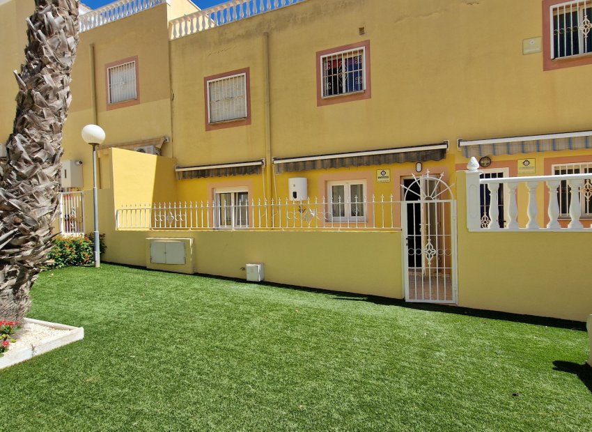 Herverkoop - Townhouse / Duplex / Corner - Orihuela Costa - Villamartín