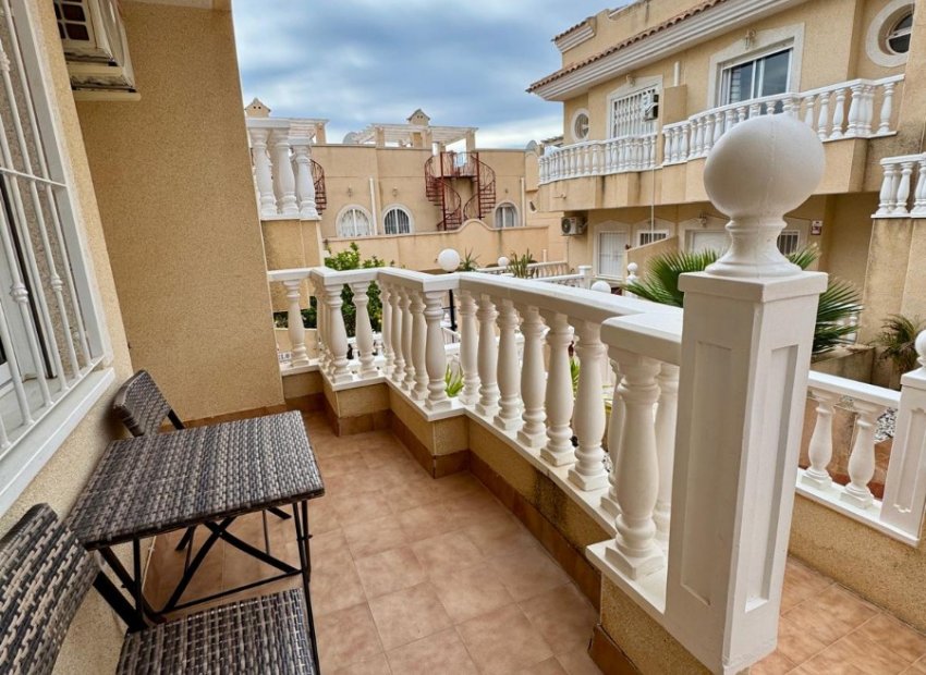 Herverkoop - Townhouse / Duplex / Corner - Orihuela Costa - Villamartín